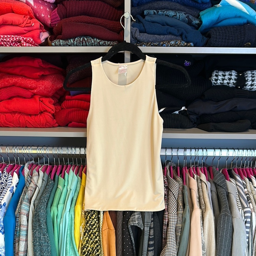 No Boundaries sleeveless tank top size S